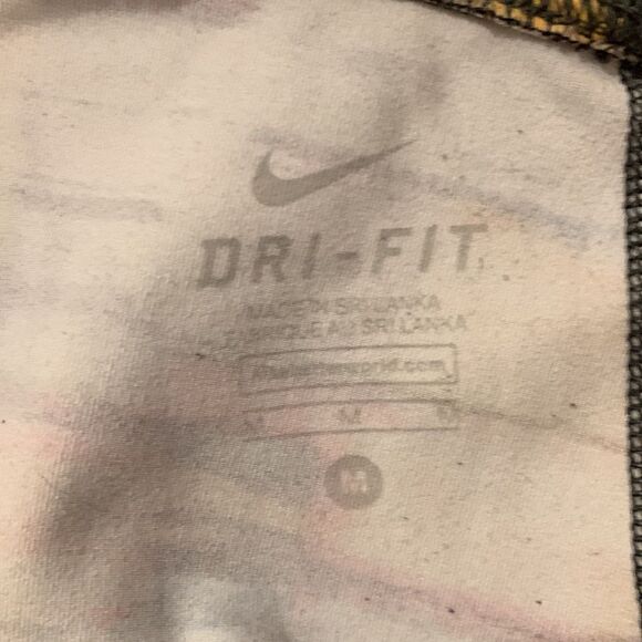 Nike GUC black multicolored cropped leggings Size medium - Picture 5 of 6